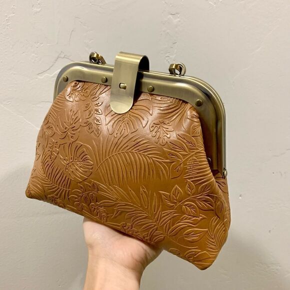 Handmade Genuine Leather Embossed Leaves Chic Metal Frame Shoulder Bag/Crossbody - Picture 6 of 16